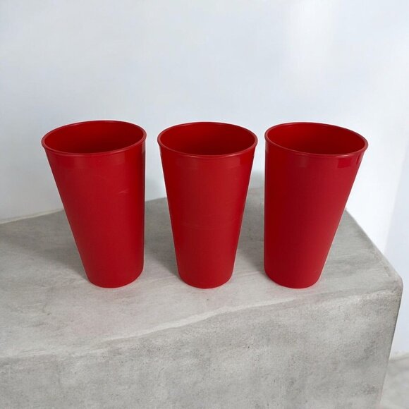 American Maid 20 Ounce Plastic Tumbler Set of 3 Red Color - Picture 1 of 7
